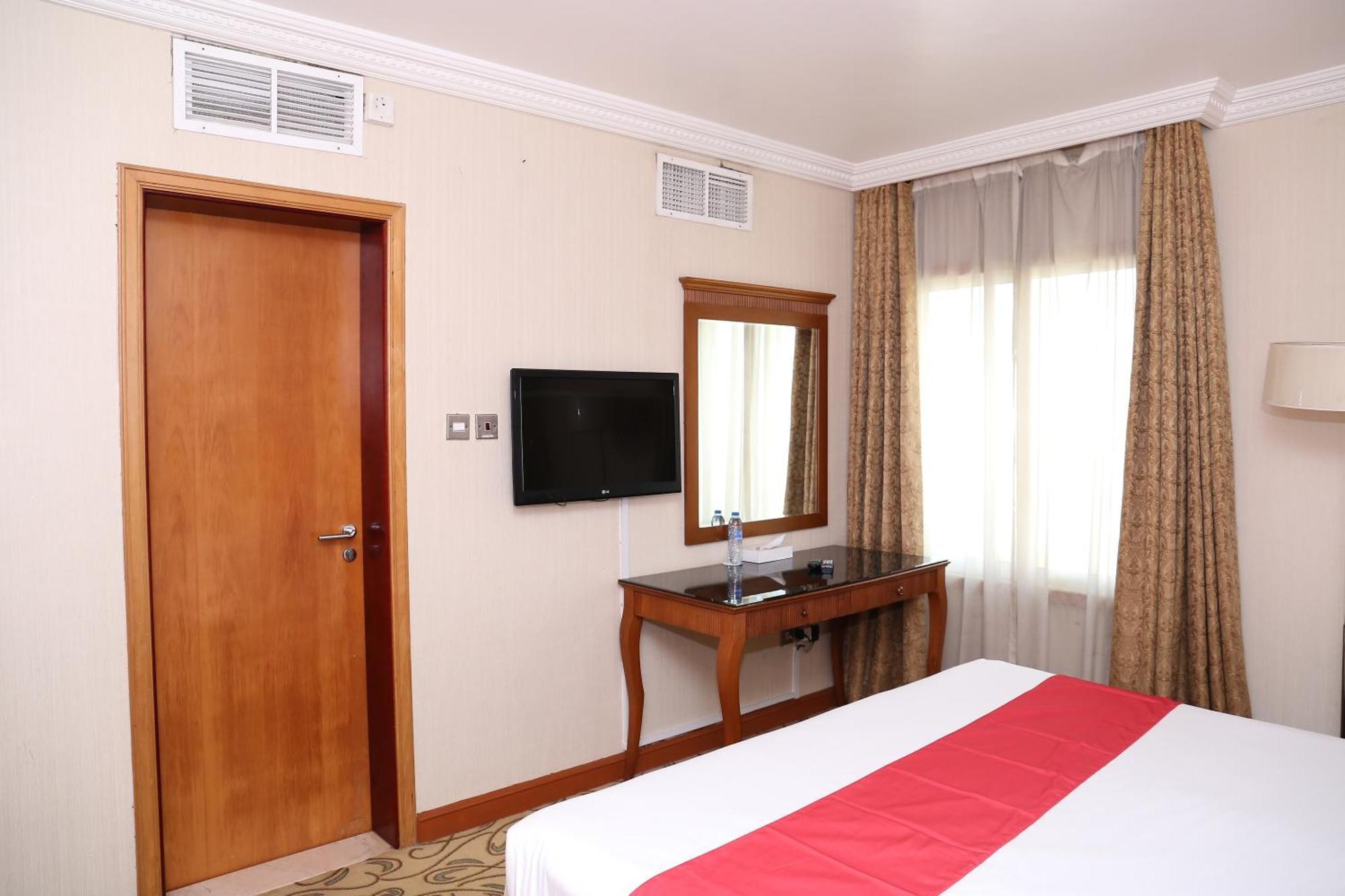 City Plaza Hotel Fujairah Buitenkant foto